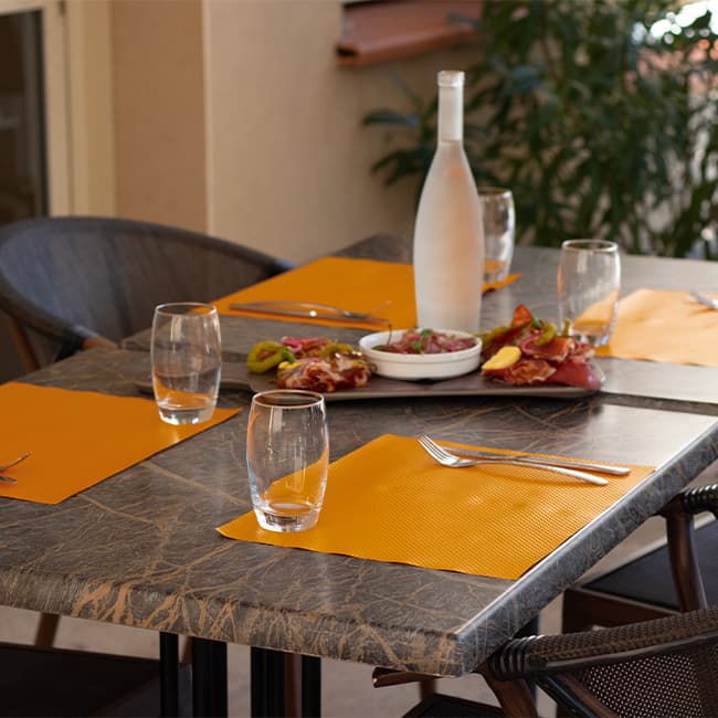 Afficher l'image n°1