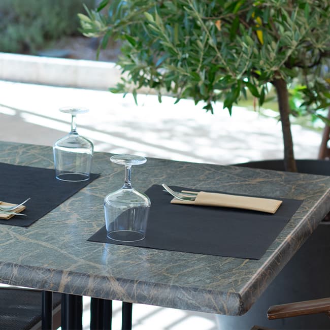 Afficher l'image n°1