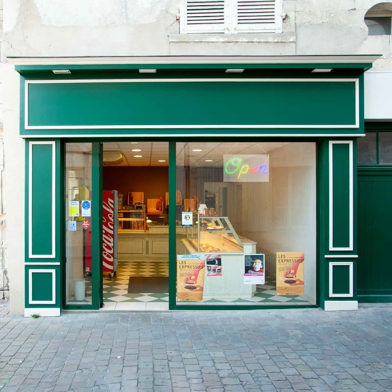 Afficher l'image n°2
